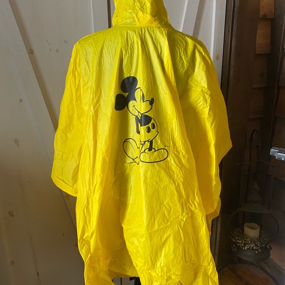 Disney Mickey Mouse Rain Poncho - Picture 2 of 4